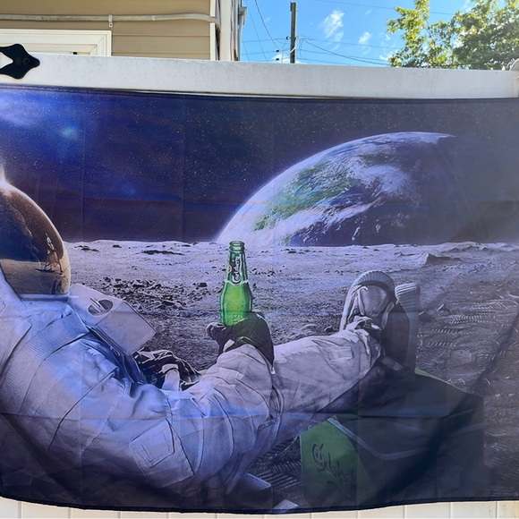 New Carlsberg beer flag astronaut in moon banner college dorm 3ftx5ft Barware - Picture 2 of 7